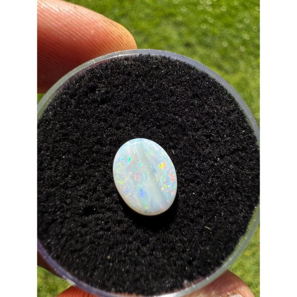 Australian Opal Cabochon - 0.90 carat in Display Box #128 - Picture 4 of 5